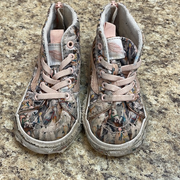 Vans Molo Zip up Hi Top Sneakers . Size 6.5. Horse Design. - Picture 3 of 11